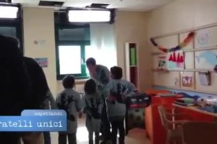 Raoul Bova e le regole dei bambini - Fratelli unici