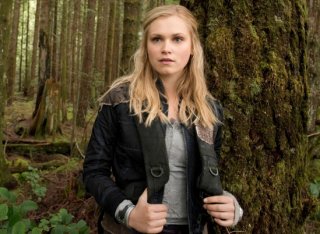 The 100: Eliza Taylor in un'immagine promozionale della serie