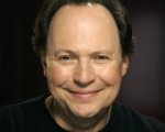 The Comedians: 13 episodi per lo show con Billy Crystal e Josh Gad