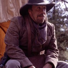 Deadwood: Dayton Callie in un'immagine della prima stagione