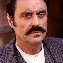 Deadwood Ian Mcshane In Un Immagine Promozionale Della Prima Stagione 302291