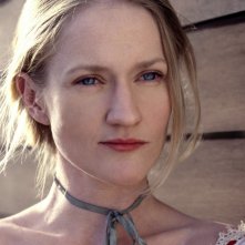 Deadwood: Paula Malcomson in un'immagine promozionale della prima stagione