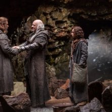 Noah: Anthony Hopkins in una scena insieme al giovane Gavin Casalegno e a Russell Crowe