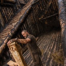 Noah: Russell Crowe impegnato nella costruzione dell'arca