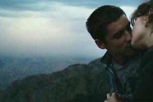 Trailer - The Signal