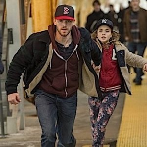 Believe: Jake McLaughlin insieme a Johnny Sequoyah nell'episodio Beginner's Luck