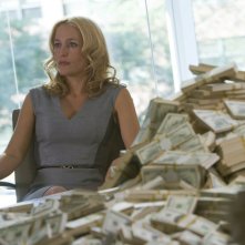 Crisis: Gillian Anderson nell'episodio If You Are Watching This I Am Dead