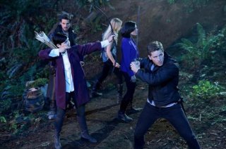 C'era un volta: Ginnifer Goodwin, Jennifer Morrison, Colin O'Donoghue e Josh Dallas nell'episodio Lost Girl