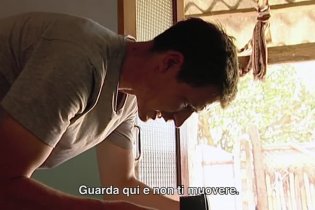 Trailer Italiano - Tim Hetherington: dalla linea del fronte