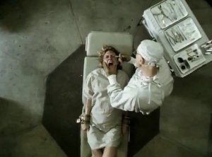 American Horror Story, Asylum: Evan Peters nell'episodio Tricks and Treats
