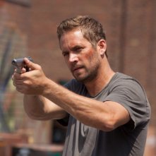 Brick Mansions: Paul Walker in una scena del film d'azione