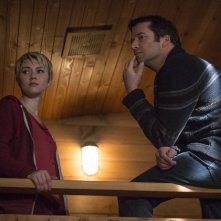 The Following: James Purefoy e Valorie Curry in una scena dell'episodio Teacher's Pet