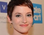 Chyler Leigh prende un Taxi Brooklyn per arrivare alla NBC