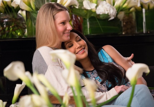 Glee: Heather Morris e Naya River nell'episodio New Directions
