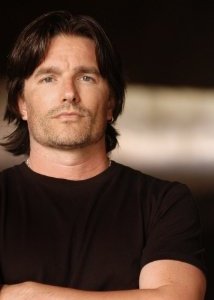 Una foto di Frank John Hughes