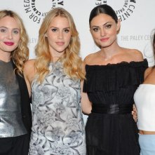Danielle Campbell, Phoebe Tonkin, Claire Holt e Leah Pipes al Paleyfest del 2014