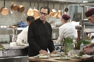 Mom: French Stewart nel pilot della serie