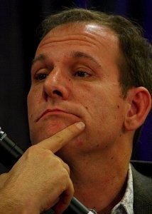 Una foto di Tim Minear