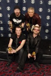 Una foto di U2