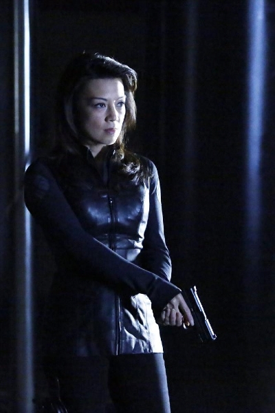 Agents Of S H I E L D Ming Na Wen In Una Scena Di Gruppo Nell Episodio End Of The Beginning 317003
