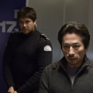 Helix: Hiroyuki Sanada in una scena dell'episodio 274 della prima stagione