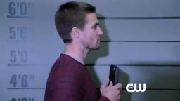 Trailer - Arrow - 1x05 Damaged