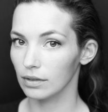 Una foto di Perdita Weeks