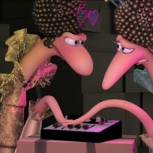 Barry, Gloria e i Disco Worms: sintonizzatore vermicolare in una scena del film