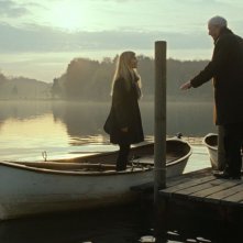 Mister Morgan: Michael Caine sul lago con Clémence Poésy in una scena