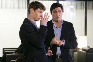 Un matrimonio da favola: Giorgio Pasotti in una curiosa scena del film con Emilio Solfrizzi