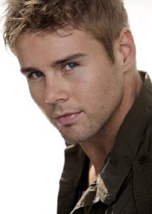 Una foto di Aaron Hill