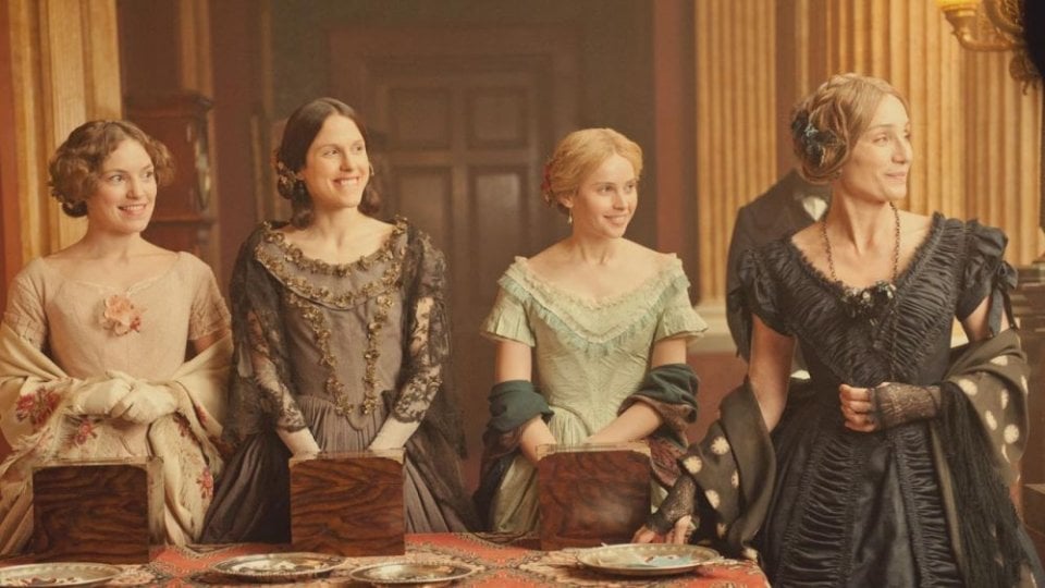 Kristin Scott Thomas con Felicity Jones, Perdita Weeks e Susanna Hislop in The Invisible Woman