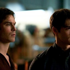 The Vampire Diaries: Ian Somerhalder e Steven R. McQueen nell'episodio Rescue Me