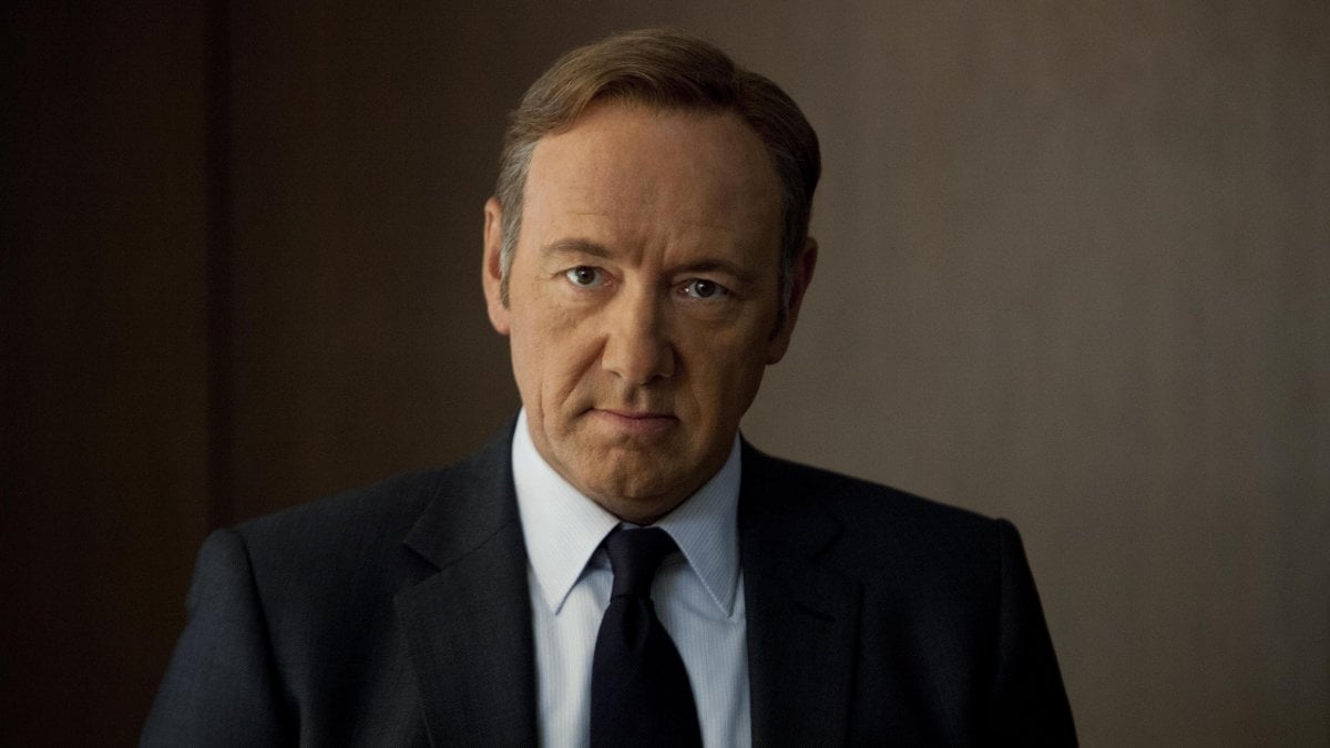 house of cards kevin spacey vi hanno detto che frank underwood 232 morto ma non avete mai visto il corpo