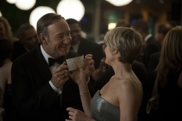 House of Cards: Robin Wright e Kevin Spacey in una scena della serie