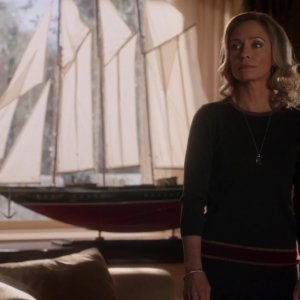 Arrow: Susanna Thompson nell'episodio Vertigine