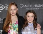Il trono di spade: Maisie Williams e Sophie Turner a Milano