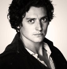 Una foto di Aneurin Barnard