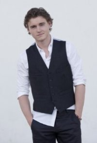 Una foto di Callan McAuliffe