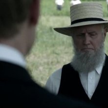 Banshee: un momento dell'epispdio We Shall Live Forever