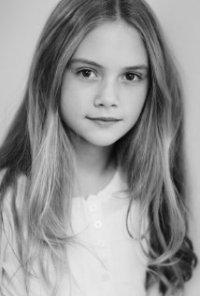 Una foto di Emilia Jones