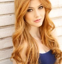 Una foto di Katherine McNamara