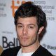 Adam Brody e Chloë Sevigny in  The Cosmopolitans