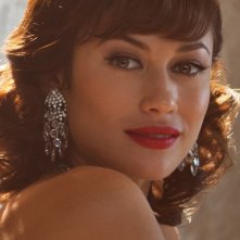Magic City: Olga Kurylenko in una foto promozionale