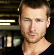 Una foto di Glen Powell