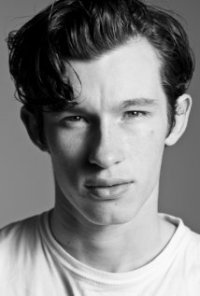 Una foto di Callum Turner