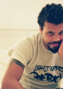 Una foto di Howard Charles