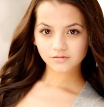 Una foto di Isabela Moner