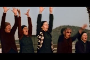 Teaser Trailer 3 - Padre vostro