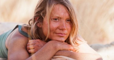 Tracks - Attraverso il deserto: Mia Wasikowska in un'immagine del film